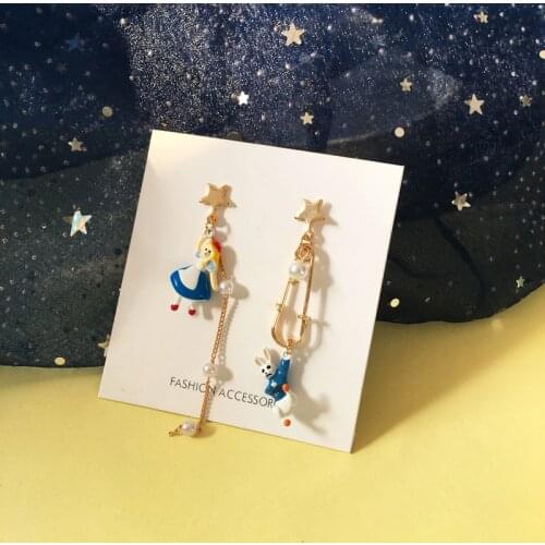 Cute Cartoon Fairy Tale Rabbit Alice Enamel Earring Asymmetric Stud Earrings Sweet Dream Bunny Fun Women jewelry