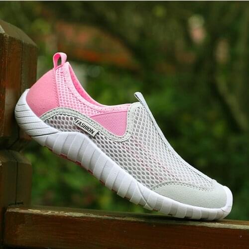 Summer Women Flats Slip-on Platform Shoes High Quality Fashion Sneakers Mesh Light Loafers Women Shoes Spring Women Casual Shoes