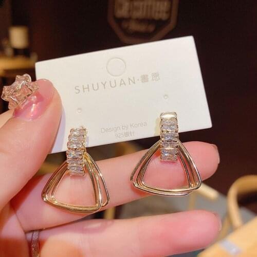 2020 New Fahion Womens Earrings Temperamental Metal Geometry Triangle Earrings for Women Bijoux Korean Boucle Jewelry Wholesale