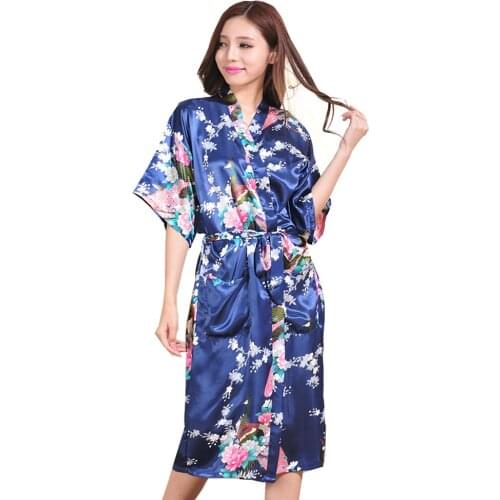Silk Satin Wedding Bride Bridesmaid Robe Floral Bathrobe Short Kimono Robe Night Robe Bath Robe Sexy Dressing Gown For 2019