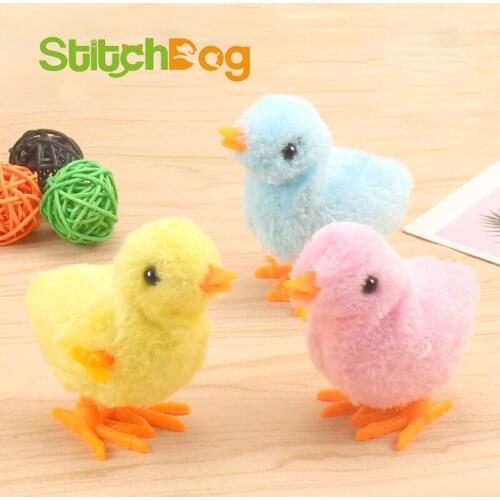 Cat toy clockwork plush chickCat toy clockwork plush chick