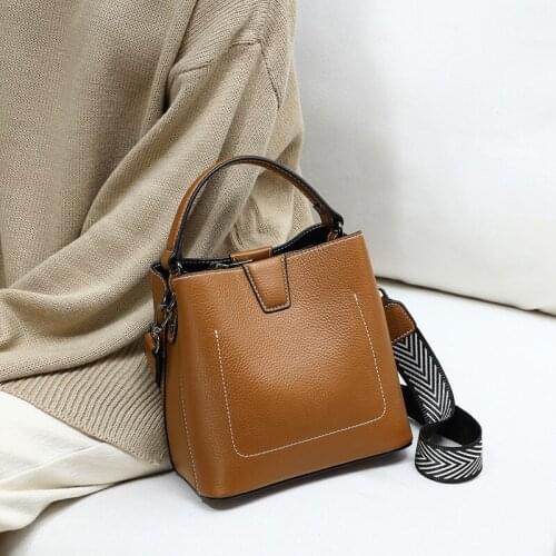 New Large-Capacity Trendy Leather Fashion Bucket Bag Simple 2021 One-Shoulder Messenger Bag Portable FemaleBag