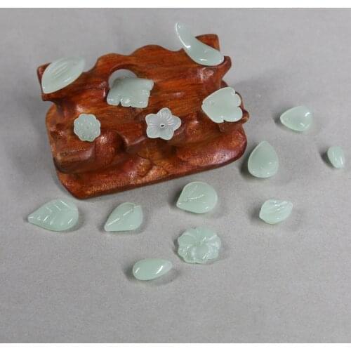 5-10pcs/lot Green Glass Petal Beads DIY Jewelry Handmade Craft DIY For Making Sewing Accessories Clothes Craft Suppliet Supplie