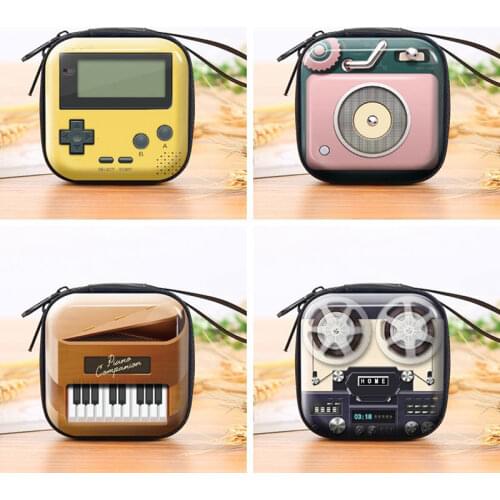2021 New Creative Tinplate Coin Purse Earphone Storage Bag Retro Record Tape Coin Purse Key Coin Coin Bag Coin Purse