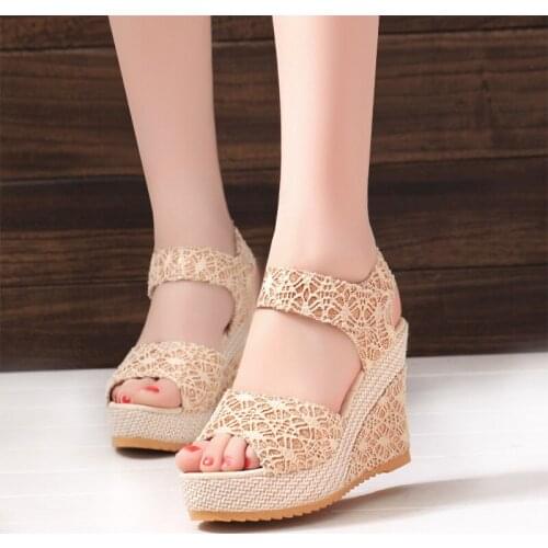 2021 New Sandals Womens Slope Heel Platform Sandals Fashion Fish Mouth Roman Sandals Beige Black Womens Shoes Women Shoes