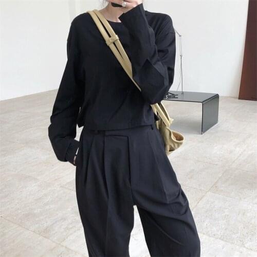 2021 New Summer Casual Ladies T-shirt Round Neck Solid Color Loose High Quality Women Tee Fashion Elegant Female Tops T197