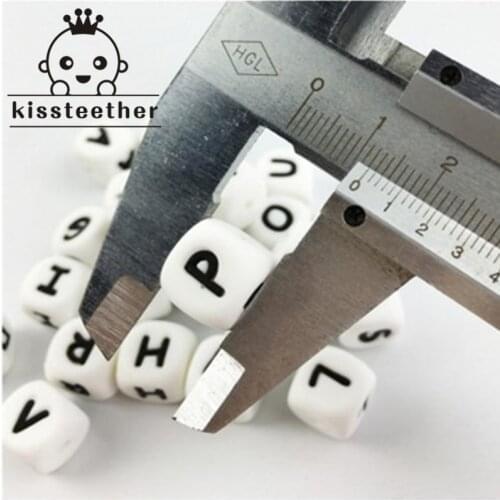 100 pc Silicone Letters English Alphabet Beads 12mm Baby Teething Necklace Accessories Food Grade Silicone Teether BPA Free