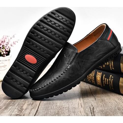 Men Genuine Leather Shoes Slip on Black Shoes Leather Loafers Mens Moccasins Shoes Italian Designer Shoes