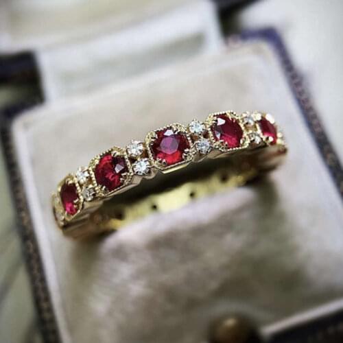 UILZ Vintage Female Red Crystal Stone Ring Gorgeous Wedding Rings for Women Inlaid Zircon Shiny Holiday Jewelry CRL10046