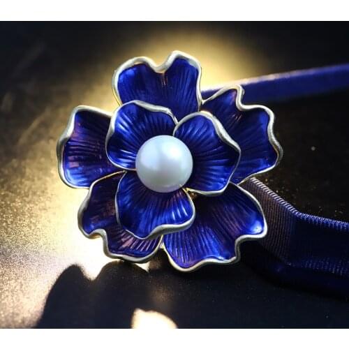 Blue Flower Brooch Pin Enamel Jewelry for Womens Pearl Brooch Jewelry Suit clothes scarf buckle clothing accessories Jewelry