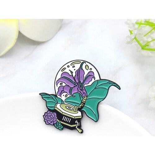 Cartoon Cute Plants Flowers Daffodils Enamel Brooches Music Gramophone CD Pins Alloy Badges Clothes Bags Accessories Jewelry