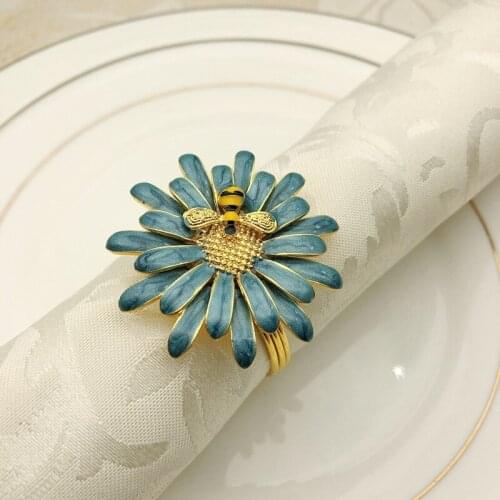 8pcs/lot Melissa napkin ring metal napkin buckle wedding holiday party table creative decoration napkin ring