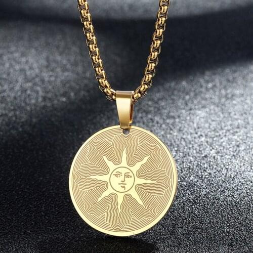 Warrior Of Sunlight Stainless Steel Necklace For Women Men Dark Souls Pendant Solaire Of Astora Sun Solar System Jewelry Gift