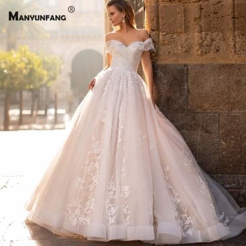 High-End Sweetheart Neck Embroidery Appliques Tulle Wedding Dress Custom Made Off the Shoulder Lace Up Back Bridal Ball Gown
