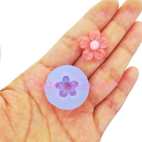 HYL460 19mm Cute Flower Silicone Mold Fondant Cake Decoration Sugarcraft Candy Resin Clay Art Earrings Necklace Pendant Making