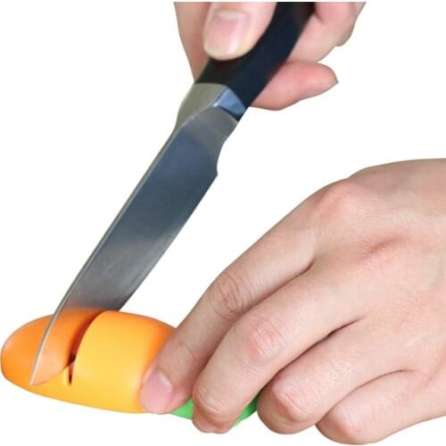 Nuoten Mini Carrot Shape Portable Manual Knife Sharpener Kitchen Sharpening Gadgets & Tools for Kitchen Knife Accessories