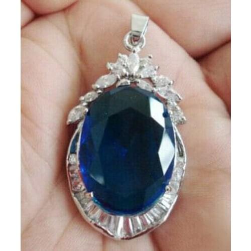 Light Green Jade Crystal Flower Yellow Gold Plated Pendant Chain Necklace