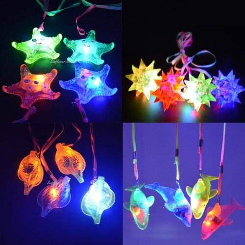 1pcs Children Flashing Glow Conch Crystal Star Necklaces Dophin Pendant Birthday Gift Kids Toy Bag Fillers Princess Party Favors