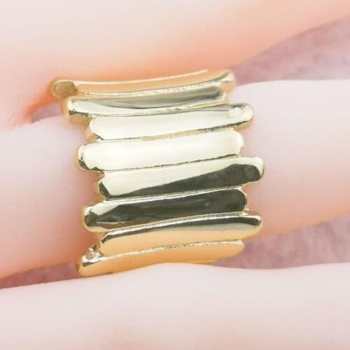 Ring Hot Sell Classic Style Gold Color Luxury Women Fashion Stainless Steel Jewelry