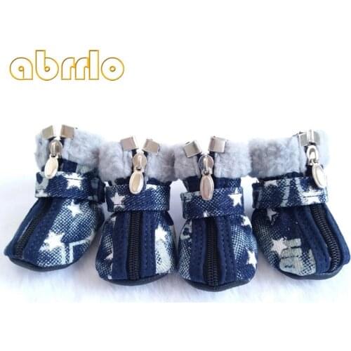Abrrlo 4pcs/lot Pet Dog Shoes for Dogs Boots Denim Warm Snow Winter Star Pattern Anti Slip Zipper Teddy Shoes Puppy Boots XS-XL