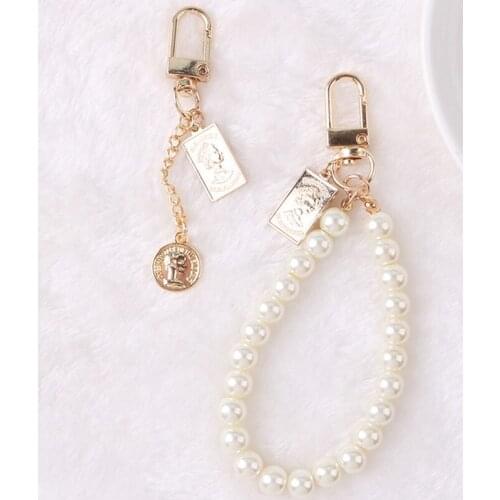 2020 Fashion Pearl Crystal Bottle Chain Keychain Car Women Handbag Keychain Jewelry