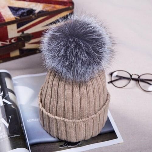 New Casual Womens Winter Knitted Fur Beanie Hats Female With Real Fox Fur Pompoms Caps Ear Protect Fur Dropshipping Hats TWA125