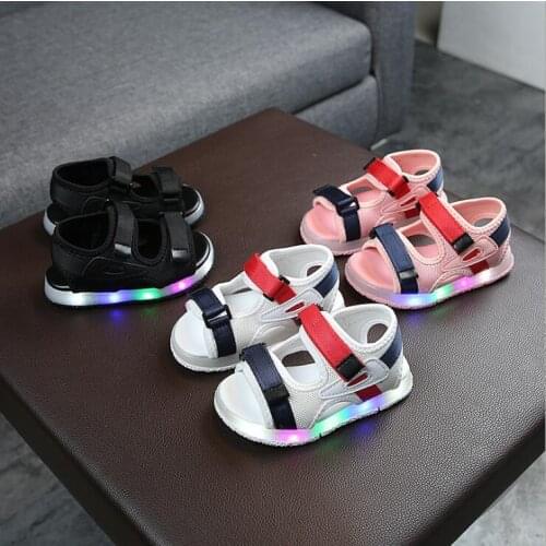 NEW Summer Led Light Shoes Children Sandals Boys Girls Fashion Sandals Children Baby Luminous Shoes Sneakers Sandals