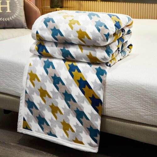 New Winter Cloud Mink Warm Blanket Winter Blanket Comfortable Available Bed Sheet and Bed Cover Full size
