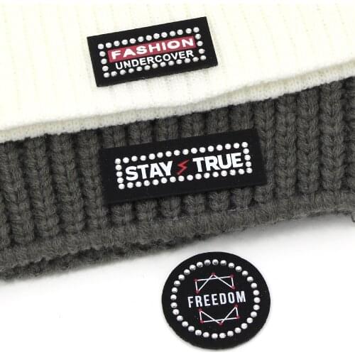 50Pcs Rhinestone Lables Handmade Tags Black And White Printed Letter Label PU Leather Sewing Tags For Clothes Logo DIY Jeans/Hat