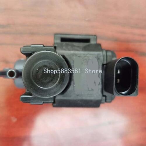 CAR pre ssu rec onv ert erA udi Q8A6 S6 A7 SportBackRS4A8 S8 A5 S5Q7 vac uum dev ice 3 lit er 6 cyl ind er fou rst rok een gin e