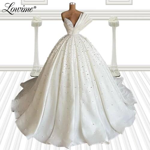 Pearls Beaded Long Wedding Dresses Arabic A-Line Ivory White Wedding Gowns Plus Size Bridal Gowns 2021 Bride Dresses Custom Made