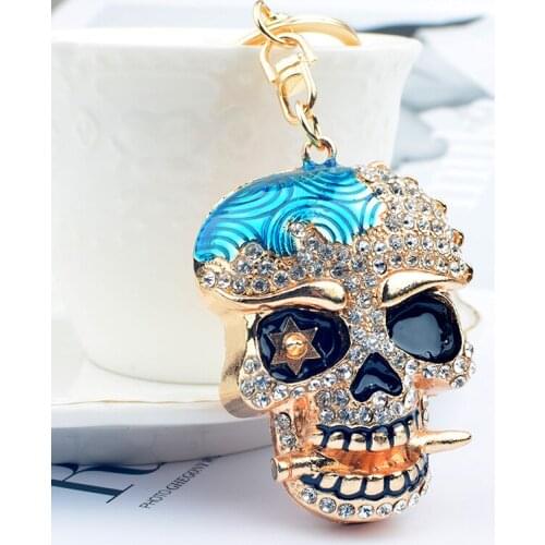Fashion Cool Punk Terror Skull Keychain Exquisite Crystal Keyring Unisex Jewelry Car Bag Pendant Key Chain Couple Halloween Gift