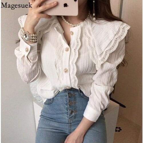Vintage Hollow Out Womens Shirt 2021 Autumn Elegant Doll Collar Puff Sleeve Blouse Women Lace Solid Female Shirt Blusas 15850