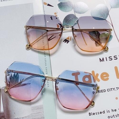 New Style Fashion Rimless Sunglasses Irregular Cut-edge Sunglasses Women Anti-ultraviolet Sunglasses Outdoor Goggles