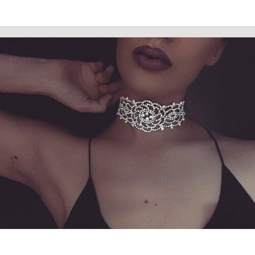 Sexy Luxury Hollow Rhinestone Crystal Choker Necklace Elegant Wedding Jewelry Accessories For Women
