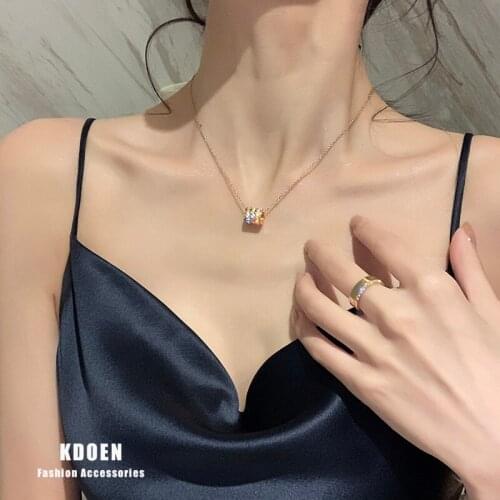 KDOEN Chokers On The Neck