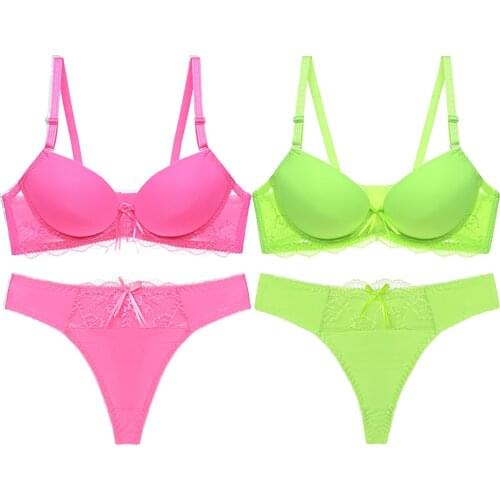 2PCS/Lot New Brand Sexy Seamless One Piece Intimates Bras & Brief Sets Underwear For Womens Ladies Push Up Plunge Dress Bra Sets
