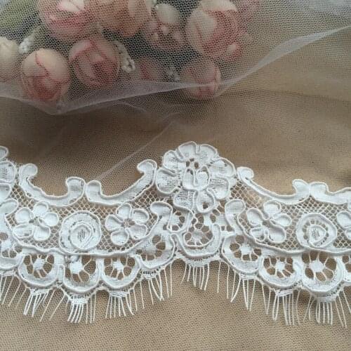 3yards/lot 8cm Classic Off White Car Bone Eyelash Lace Trim Handmade Sewing France Style Lace Accessory Wedding Material X751