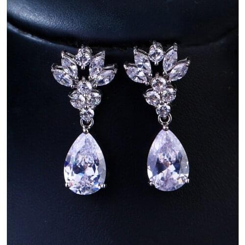 GMGYQ Romantic Bridal Wedding Accessories Jewelry Beautiful Cubic Earrings With Silvery Color Zircon For Wome