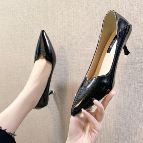 New Korean version of pointed high heels shallow mouth wild professional work shoes fashion wild high heels W32-20