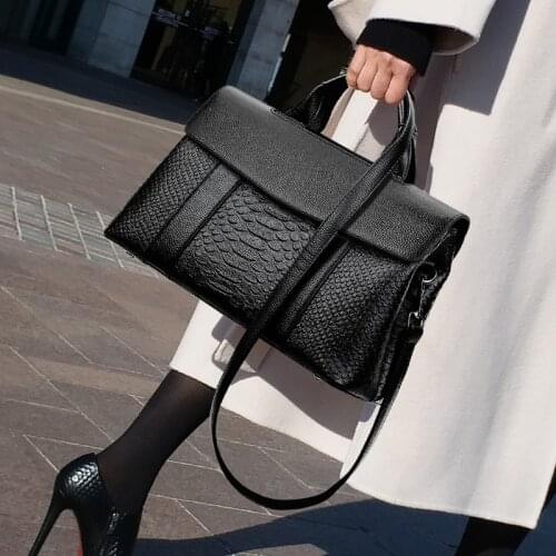100% Cow Leather Handbags 2021 New Fashion Portable Ladies One Shoulder Messenger Large Capacity All-match Bag Purses Gg