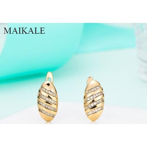 MAIKALE Classic Small Gold Micro Inlay Cubic Zirconia Earrings Simple Baguette Stud Earrings for Women Jewelry Brincos Gift