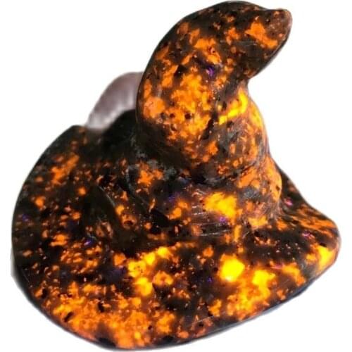 Natural Crystals Quartz Yooperlite Stone Witch Hat Hand Carved Halloween Wizard Hat Crystal Witch Hat for Gift