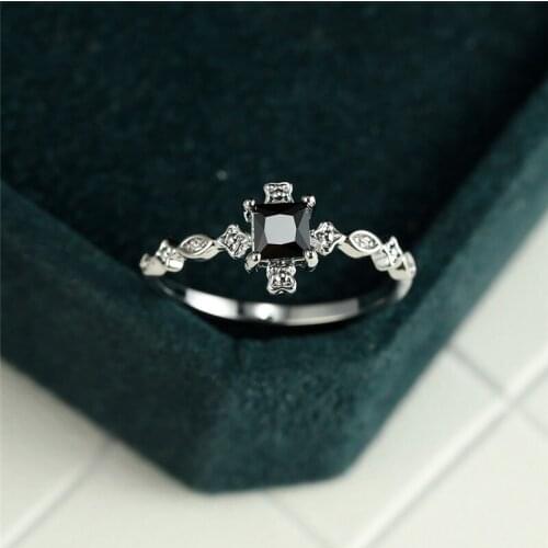 Simple Male Female Black Zircon Stone Ring Trendy Silver Color Engagement Ring Charm Crystal Square Wedding Rings For Women Men