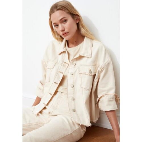 Trendyol Skirt Tip Tassels Crop Denim Jacket TWOSS20CE0104