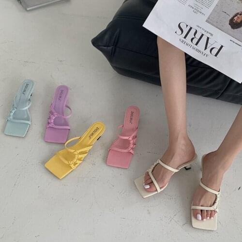 Fashion Brand Low Heel Slippers 2021 New Summer Narrow Band Slides Ladies Square Toe Casual Outdoor Beach Sandal Shoes Sandalias