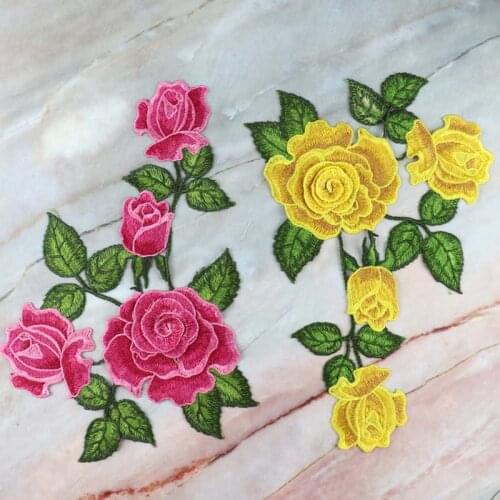 Hot !!! 1pc Red Rose Embroidered Sewing On Patch Flower Iron On Patch Stickers For Clothes Badge Sewing Fabric Applique Supplies