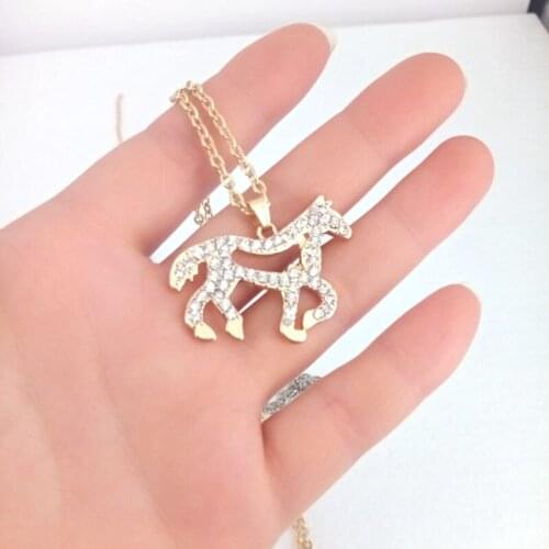 Hzew Luxury crystal horse pendant necklace horse necklaces