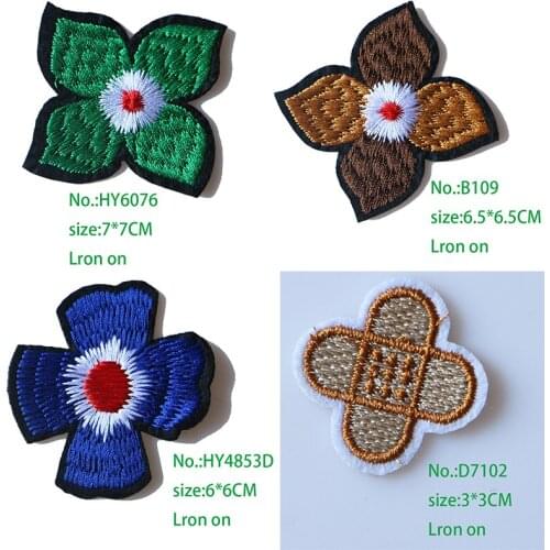 Cartoon Decorative Blue rose flower icon Embroidered Applique Patches For DIY Iron on Badges Sticker on backpack,the clothes