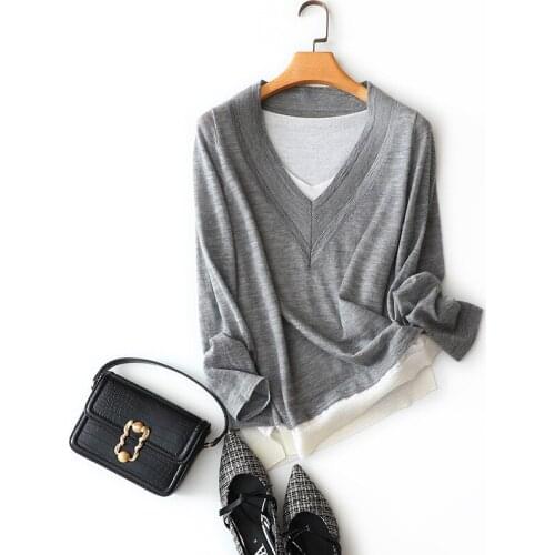 New Style for Autumn and Winter Cashmere Sweater V-neck Fake Two-Piece Womens Simple Sweaters Base Top Patchwork